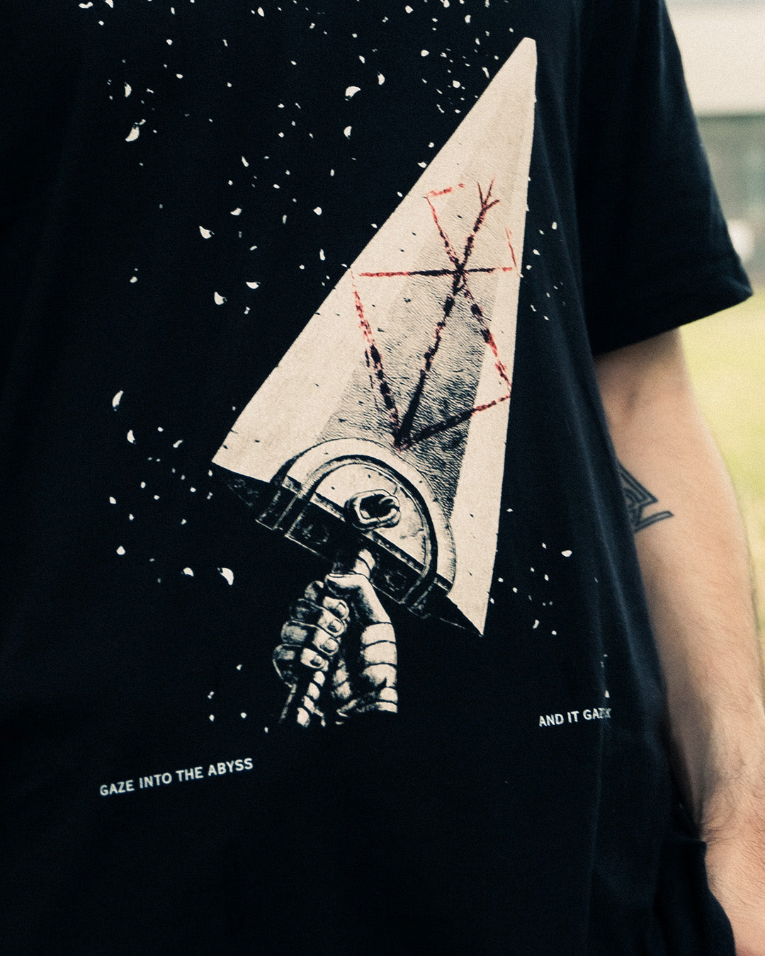 Abyss - T-Shirt